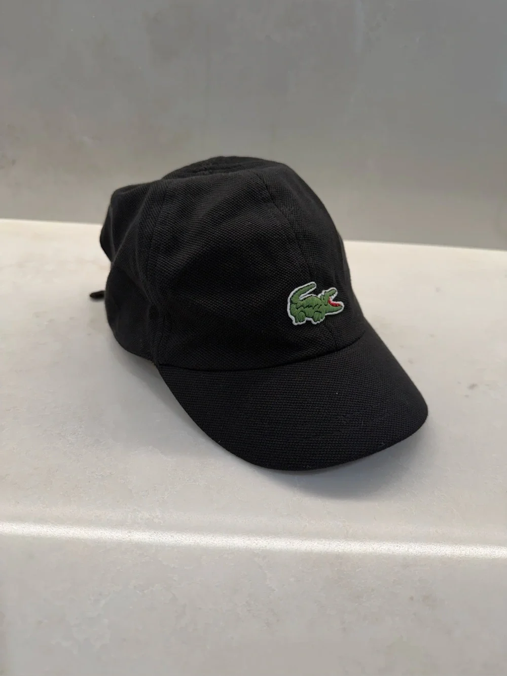 Lacoste Women’s Adjustable Bow tie Hat Cap, Black, Tennis, Pickleball and casual